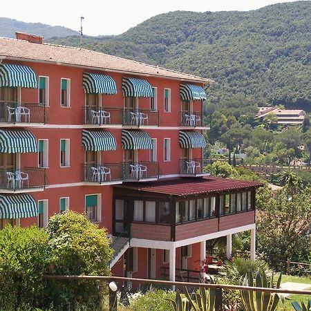 Hotel La Feluca Portoferraio Εξωτερικό φωτογραφία