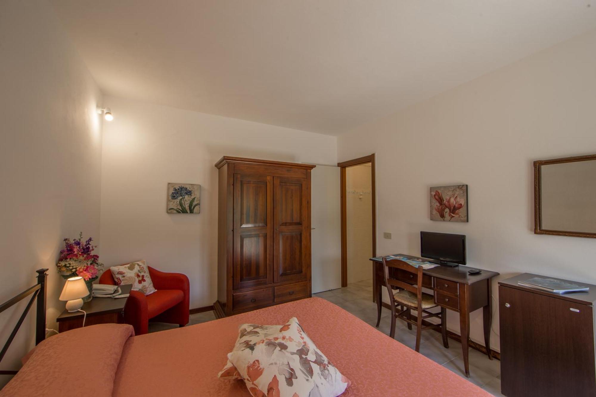 Hotel La Feluca Portoferraio Εξωτερικό φωτογραφία