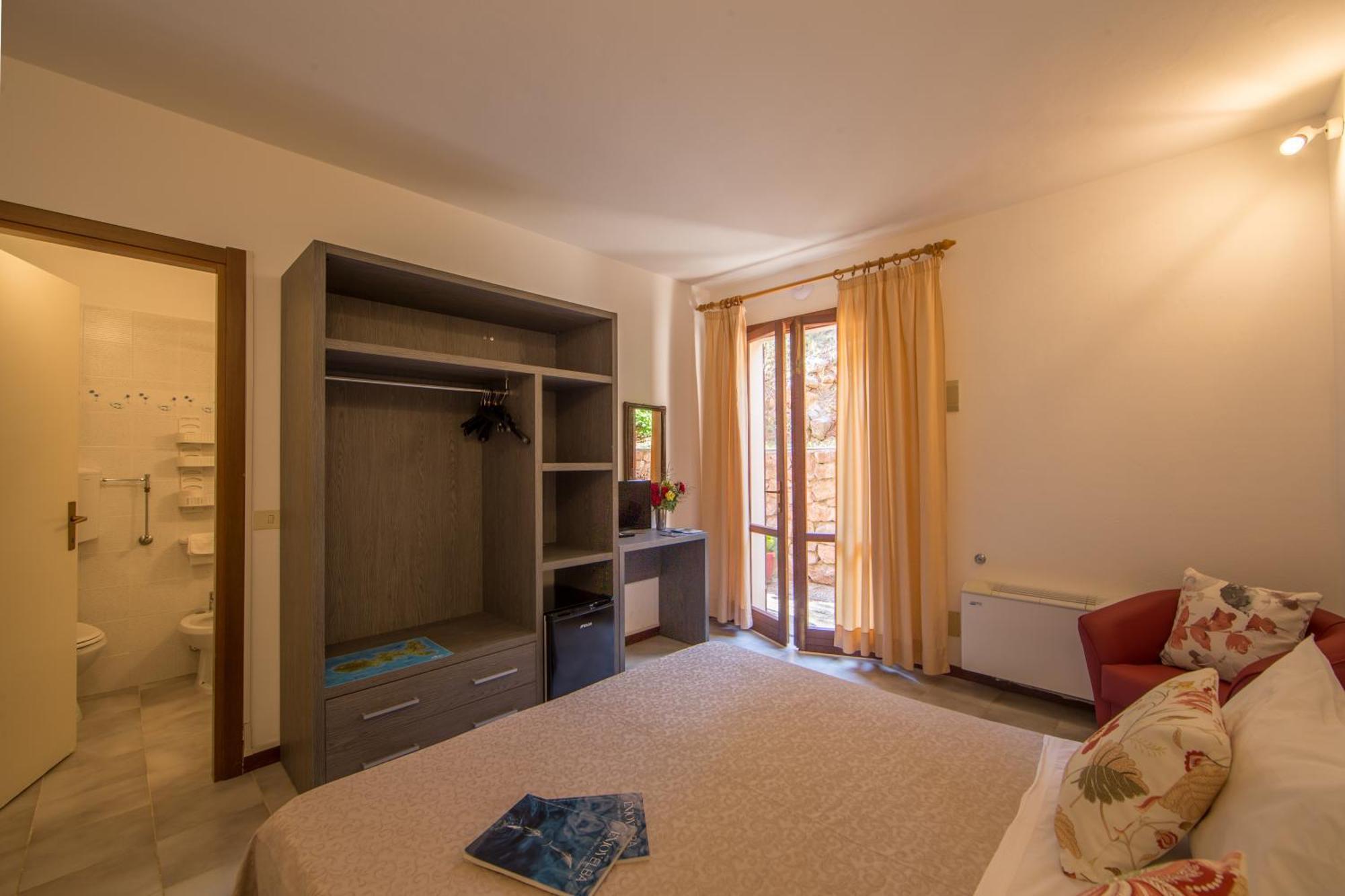 Hotel La Feluca Portoferraio Εξωτερικό φωτογραφία