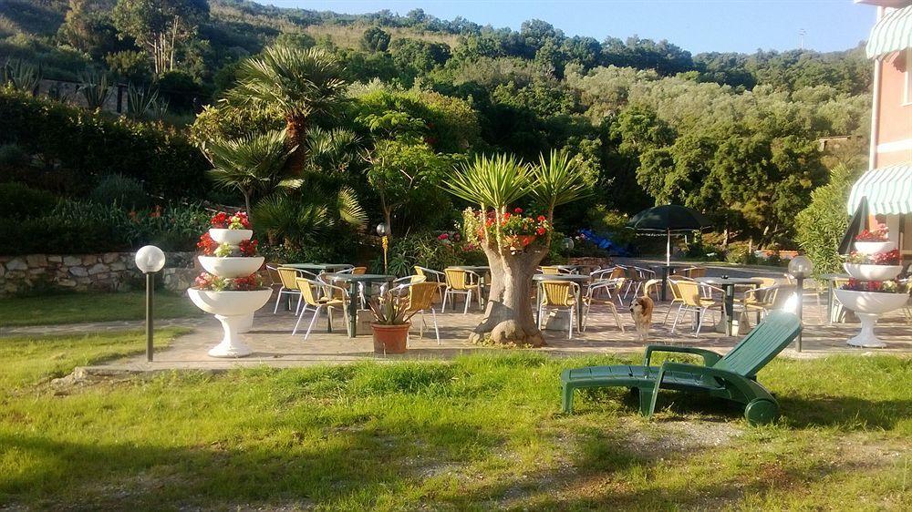 Hotel La Feluca Portoferraio Εξωτερικό φωτογραφία