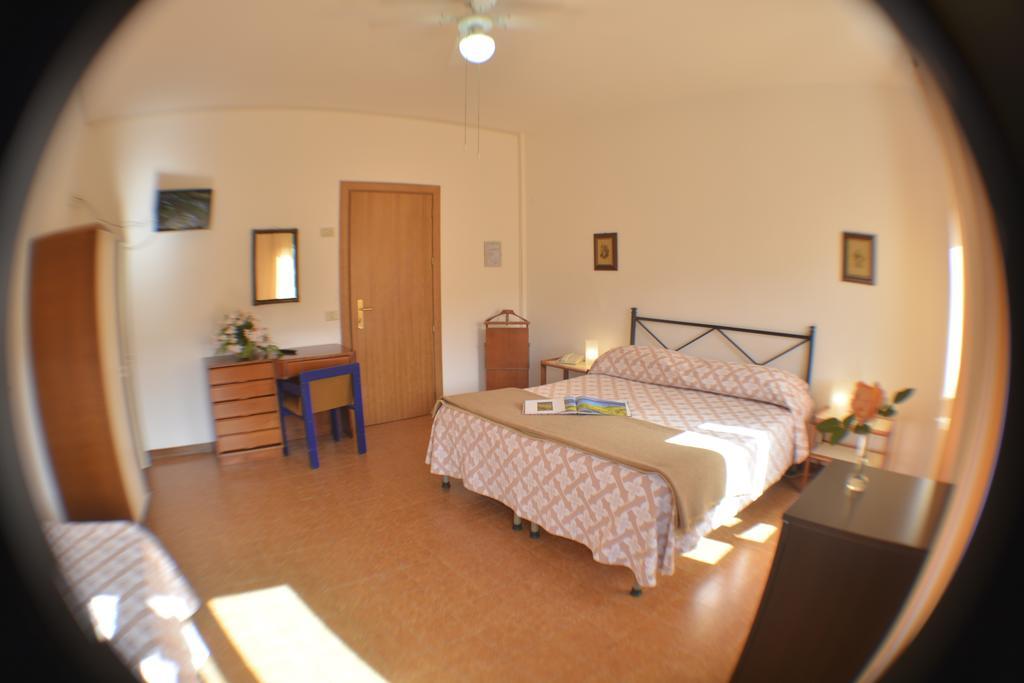 Hotel La Feluca Portoferraio Εξωτερικό φωτογραφία